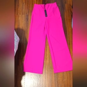 New Pants size 6 House of Harlow 1960